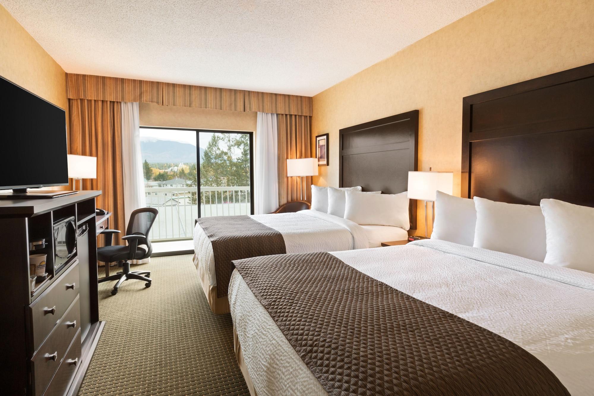 Days Inn By Wyndham Cranbrook Conference Centre Exterior photo