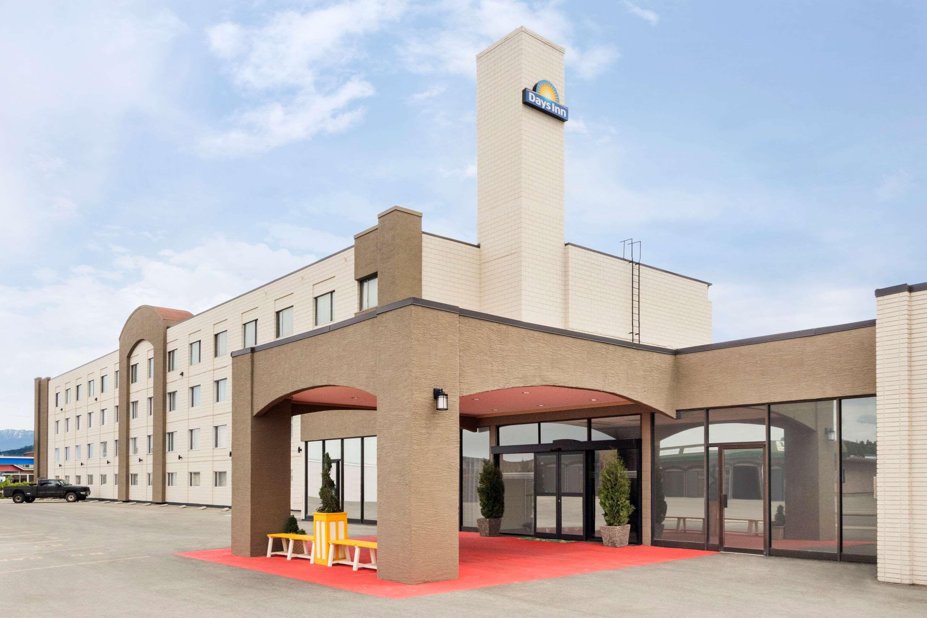 Days Inn By Wyndham Cranbrook Conference Centre Exterior photo